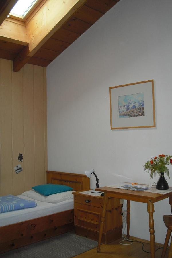 Pension Gallus Laces Exterior foto